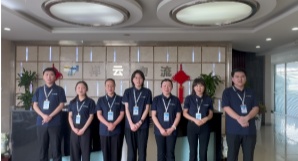祥云物流工服换装